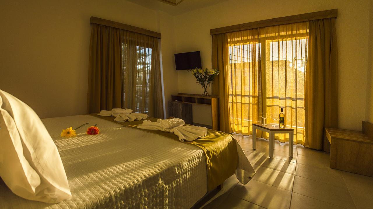 Castell Hotel Kissamos Ngoại thất bức ảnh