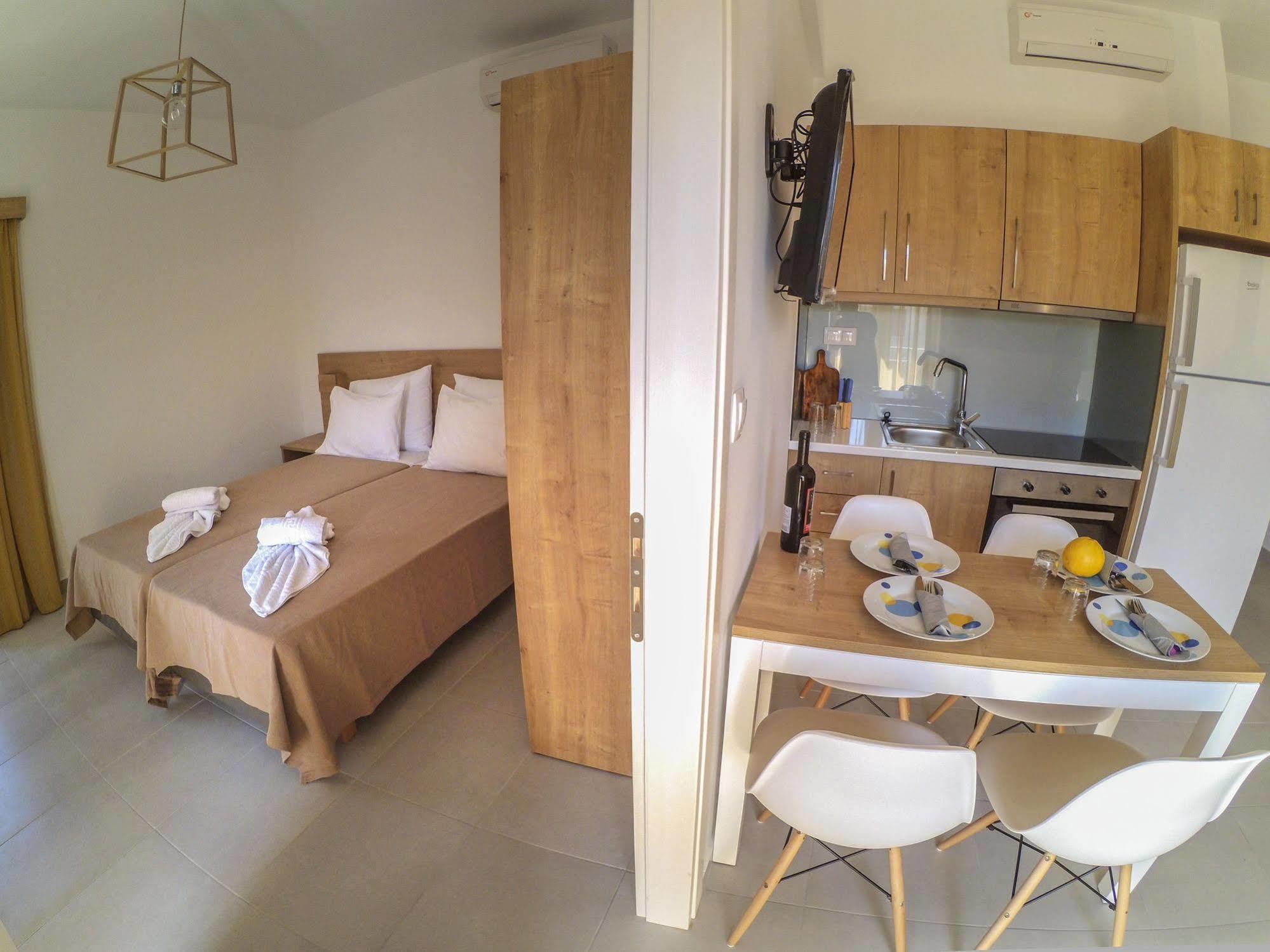 Castell Hotel Kissamos Ngoại thất bức ảnh